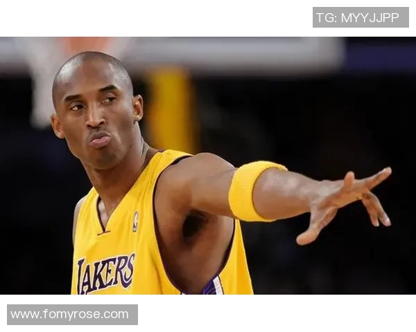 狮子座足球球星的星座特质与场上表现深度解析 狮子座足球球星的星座特质与场上表现深度解析